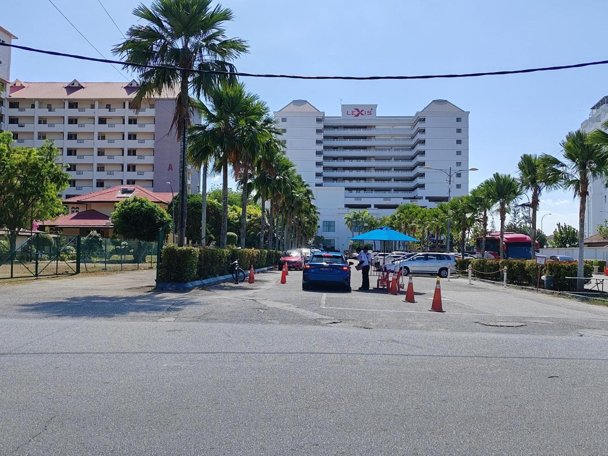 Teluk Kemang Pantai Tanjung Gemok By 3sibs Apartment